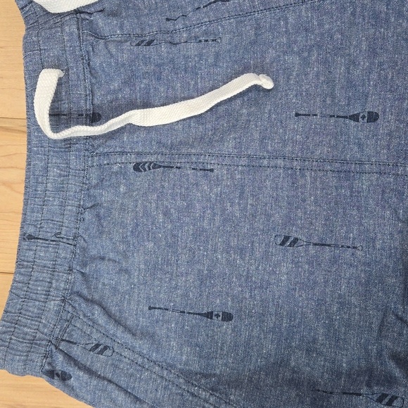 Men's Roots Shorts - Picture 2 of 4